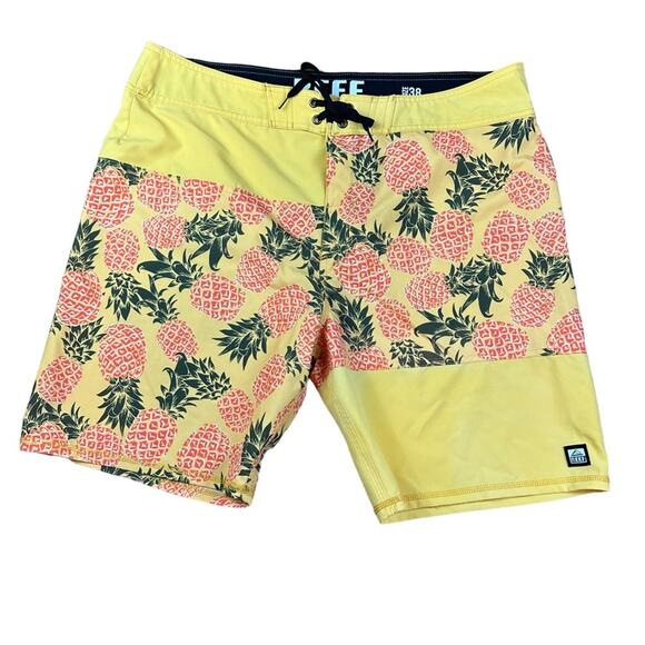 REEF Pineapple Board Shorts Swim Trunks Sz 38 Surf Beach Volleyball - Picture 1 of 6